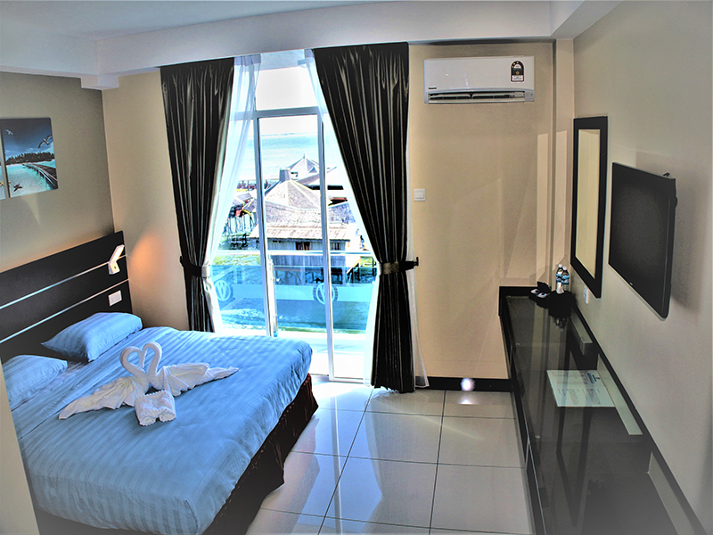 Wave View Hotel Room5